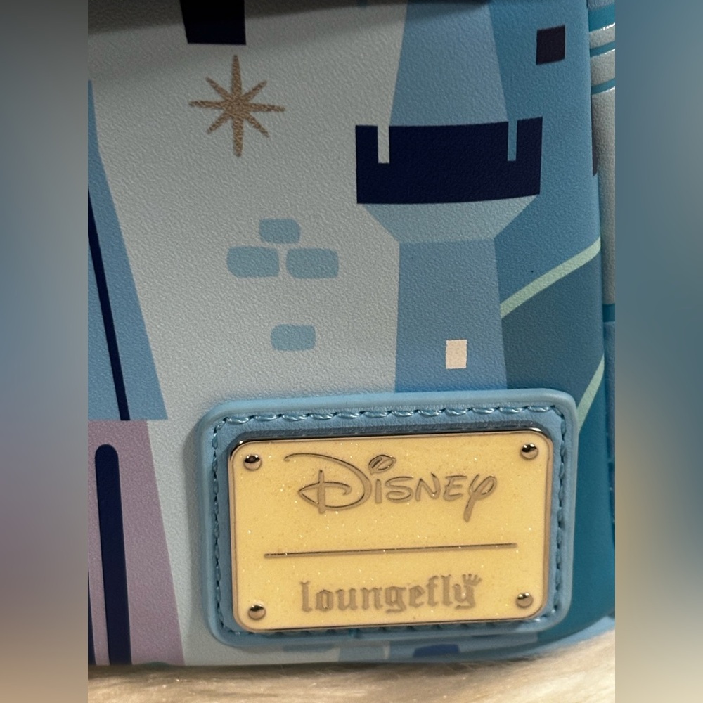 Loungefly Cinderella Castle Glow Mini Backpack NWOT - Picture 6 of 12